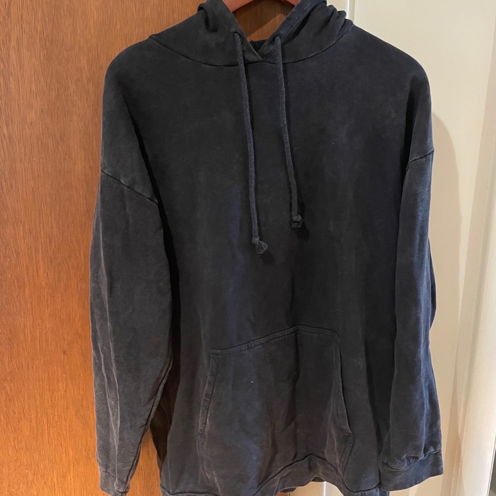 Zara Black Distressed Sweatshirt